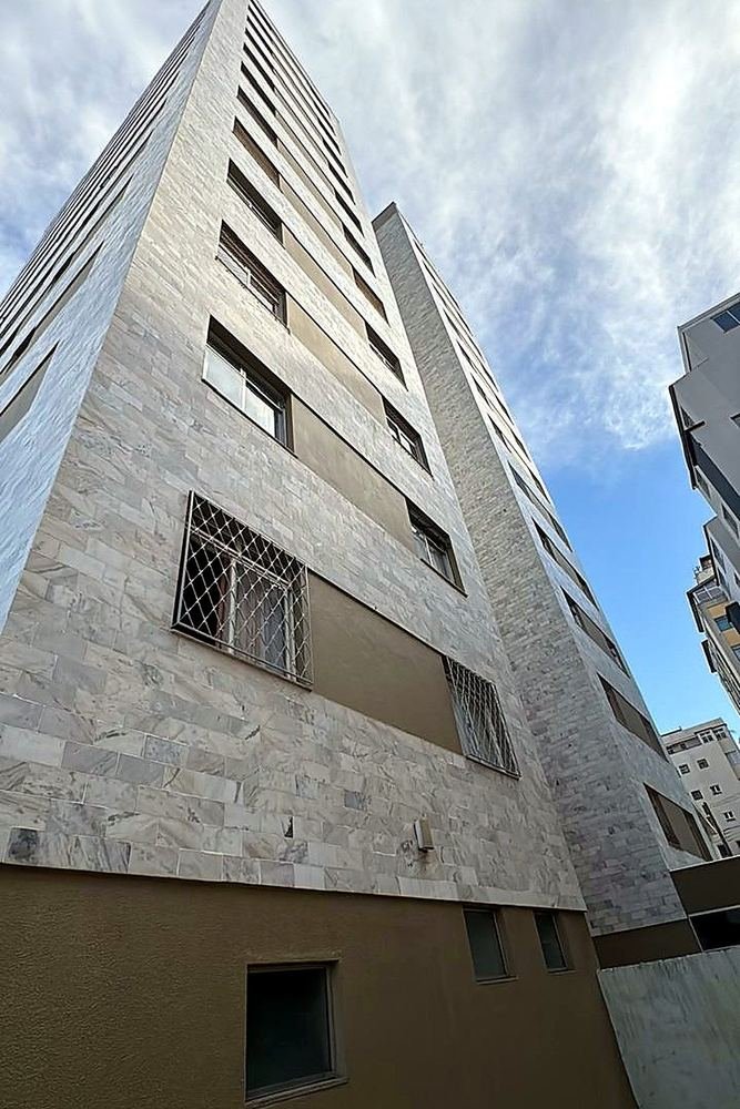 Impermeabilização de fachada em BH – Edifício Belgrano, Santo Antônio – torre após impermeabilização e vedação