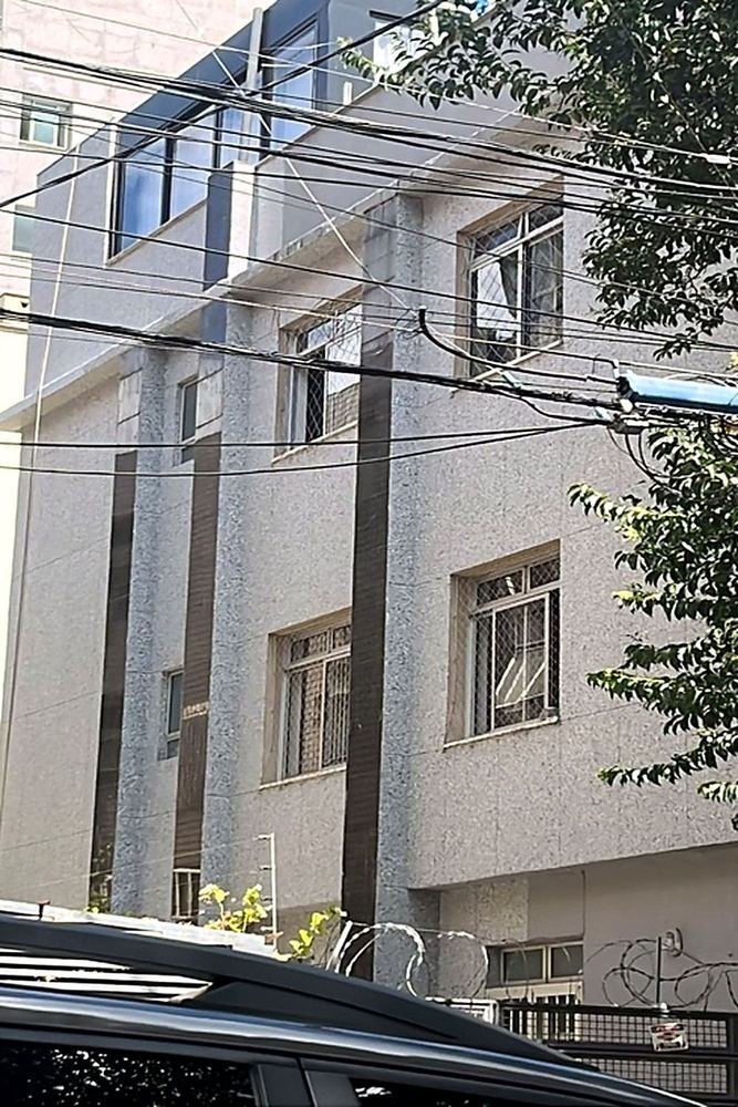 Reforma de fachada em BH – Edifício Trevi, Santo Agostinho – fachada após aplicação de Ecogranito